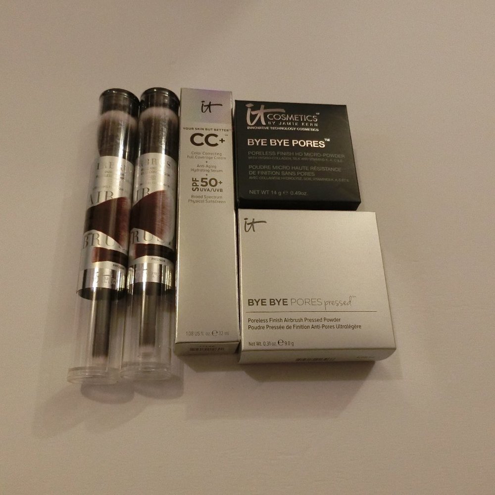 IT Cosmetics Makeup